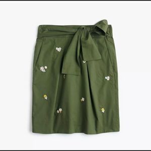 NWT floral embroidery skirt jcrew sz 2